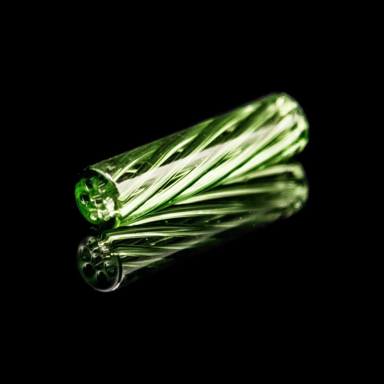 produkt 1336 bavarian botanicals premium glastip glasfilter 7mm gruen green transparent clear durchsichtig glass handmade spiralen