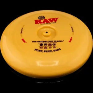 raw regal ashtray (extra schwerer metallaschenbecher mit gitter design)