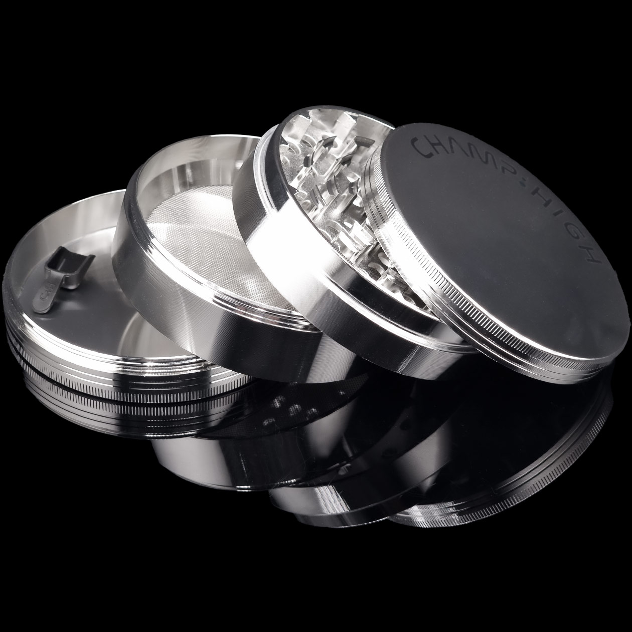 produkt 1826 champ high maxi grinder 10cm 100mm 4 tlg xxl riesengrinder crusher shredder big extra gross kraeutermuehle aluminium silber