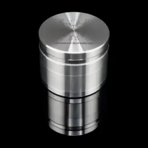 produkt 1864 bavarian botanicals edelstahlgrinder edelstahl gravur 40mm 4 tlg silber crusher shredder kindl edles geschenk stoffbeutel